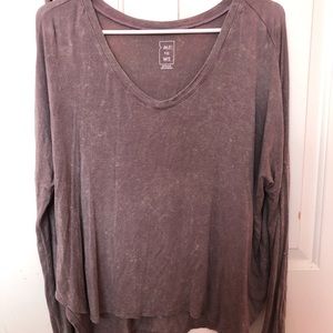 Scoop neck long sleeve pacsun top
